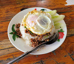 ตลาดสดเซนสิริ แยกเจ photo