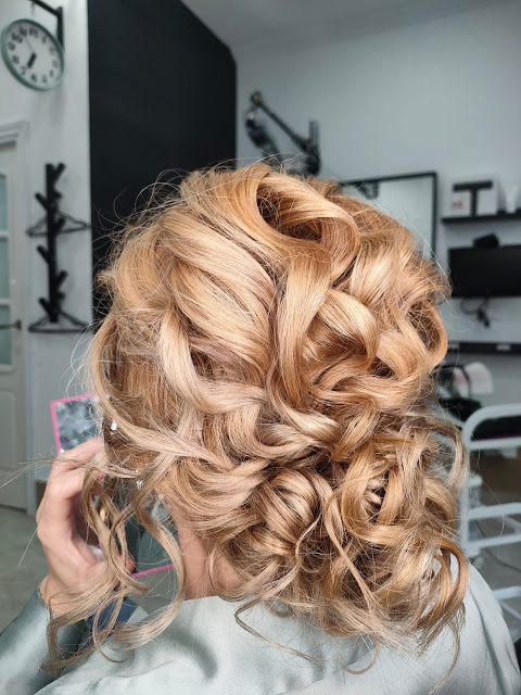 Sonia Bellerín – Peluquería y Maquillaje en Sevilla