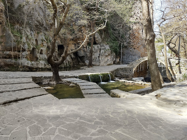 Αρχαιολογικός Χώρος Μαντείο Τροφωνίου - Ένωση