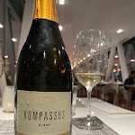 Photo n°1 de l'avis de Anna.o fait le 07/02/2023 à 22:45 sur le  Espumanteria do Parque By Mr Joshi à Anadia