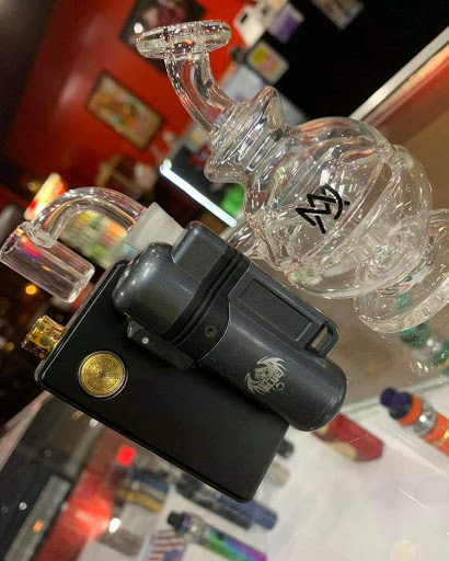 Tobacco Shop «Glassworx of Tulsa Head Shop», reviews and photos, 6529 E 51st St, Tulsa, OK 74145, USA