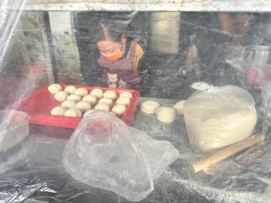 電子秤水煎包 的照片