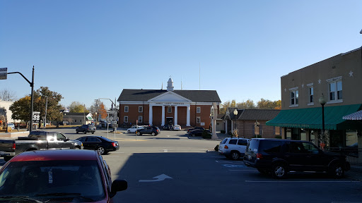 Branscum Construction Co Inc in Russell Springs, Kentucky