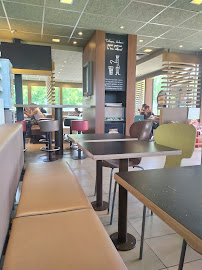 Atmosphère du Restauration rapide McDonald's à Sablé-sur-Sarthe - n°4