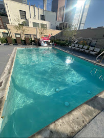 Encore Pool Care - Photo 5 - Car repair in , Los Angeles