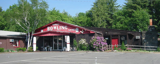 Leisure Centre «Canal Bowling Lanes», reviews and photos, 74 College Hwy, Southampton, MA 01073, USA