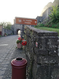 Photo n°54 de Maison E.Bernat à Saint-Jean-Pied-de-Port ()
