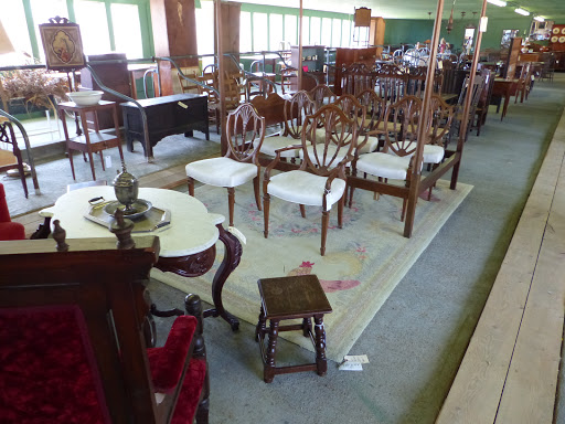 Antique Furniture Store «Hogback Vintage», reviews and photos, 260 Langdell Rd, Johnson, VT 05656, USA