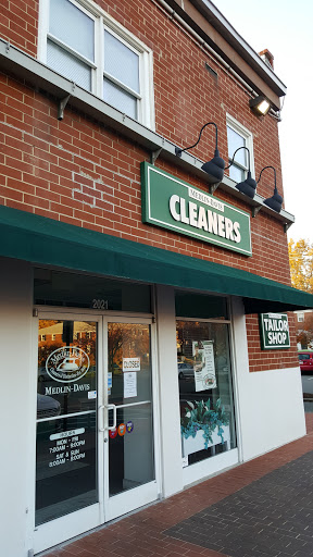 Dry Cleaner «Medlin-Davis Cleaners, Cameron Village», reviews and photos, 2021 Smallwood Dr, Raleigh, NC 27605, USA