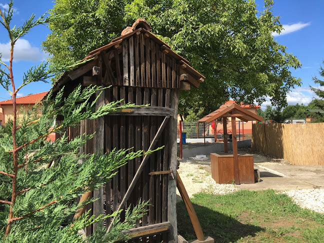 Opinii despre Tájház în Arnót - Múzeum