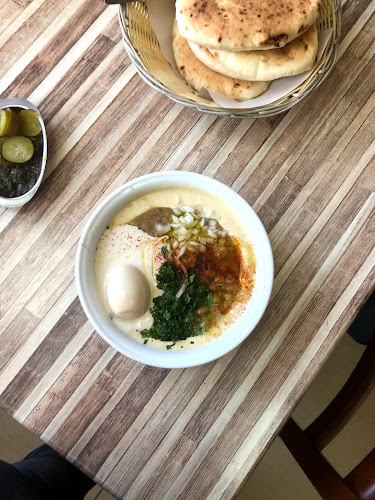 בהדונס - רעננה - מסעדה