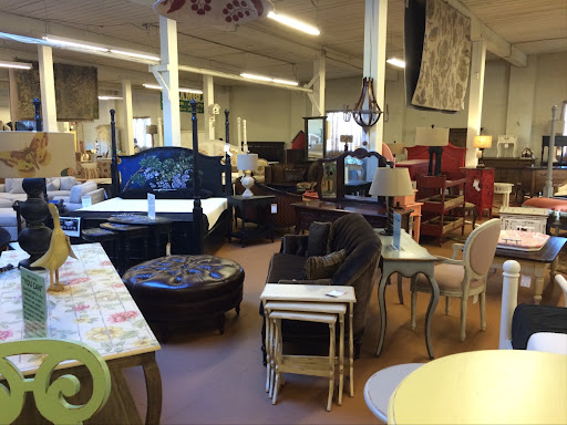 Bramble Home Store, 3210 Hewitt Ave, Everett, WA 98201, USA, 