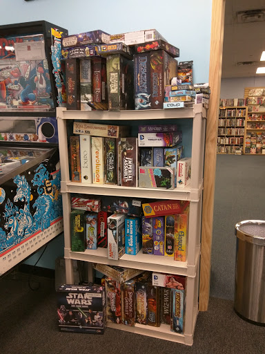 Video Game Store «Level Up Games, Comics, and More», reviews and photos, 207 13th Ave S, South St Paul, MN 55075, USA