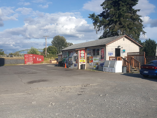 Tobacco Shop «North Point Smoke Shop», reviews and photos, 6408 River Rd E, Puyallup, WA 98371, USA