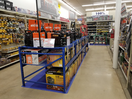 Hardware Store «Harbor Freight Tools», reviews and photos, 2658 Peters Creek Pkwy, Winston-Salem, NC 27127, USA