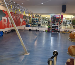 Gold’s Gym photo