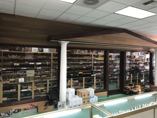 Tobacco Shop «Redmond Cigars & Tobacco», reviews and photos, 15786 Redmond Way, Redmond, WA 98052, USA