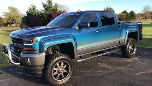 Auto Body Shop «Royal Auto Works Inc», reviews and photos, 706 N Royal Ave, Front Royal, VA 22630, USA