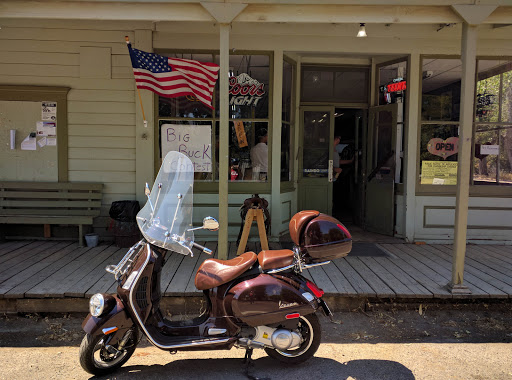 Grocery Store «Guinda Corner Store», reviews and photos, 7530 CA-16, Guinda, CA 95637, USA