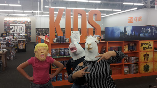 Used Book Store «2nd & Charles», reviews and photos, 12747 Jefferson Ave, Newport News, VA 23602, USA