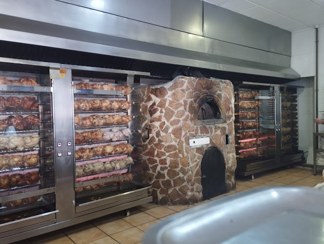 Asadero de pollos Antolinos