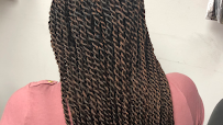 BLESSING AFRICAN HAIR BRAIDING LLC - Photo 5 - Car repair in Davenport, IA, Davenport