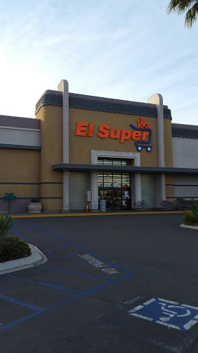 Grocery Store «El Super», reviews and photos, 450 Long Beach Blvd, Long Beach, CA 90802, USA