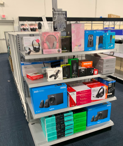 Electronics Store «Best Buy», reviews and photos, 2300 Petrie Ln, Lanham, MD 20706, USA