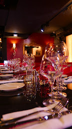 Photo n°11 de Le Cabaret de la Bohème à Paris ()