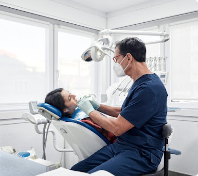 Dentistas Coruña | Clínica Dental Lalinde