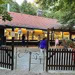 Photo n°3 de l'avis de Dominic.o fait le 10/08/2023 à 19:20 sur le  Aumeister à Munich