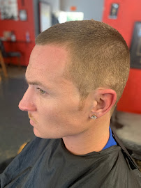 Finishing Touch Barber beauty - Photo 9 - Car repair in Orlando, FL, Orlando