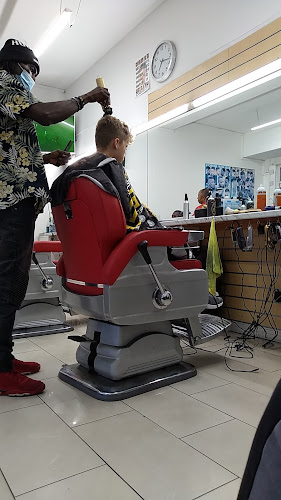 Reviews of Professional Barbers in Northampton - Barber shop