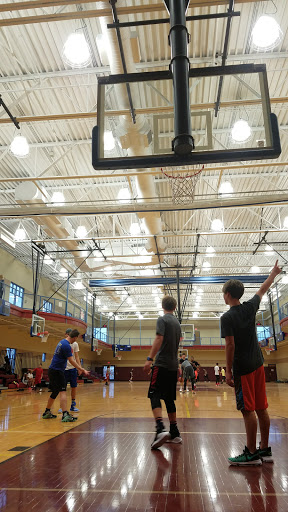 Community Center «Golf View Recreation Center», reviews and photos, 7800 N Caldwell Ave, Niles, IL 60714, USA