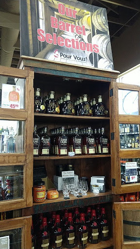 Liquor Store «Pour Vous Wine Spirits & Beer», reviews and photos, 263 Indian Lake Blvd, Hendersonville, TN 37075, USA