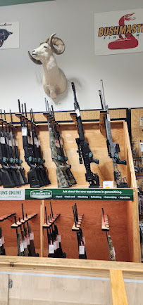 Sportsman's Warehouse - Photo 8 - Car repair in Everett, WA, Everett