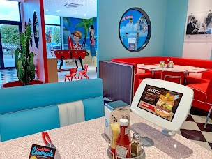 Photo n°36 de Holly's Diner à La Chapelle-Saint-Luc ()
