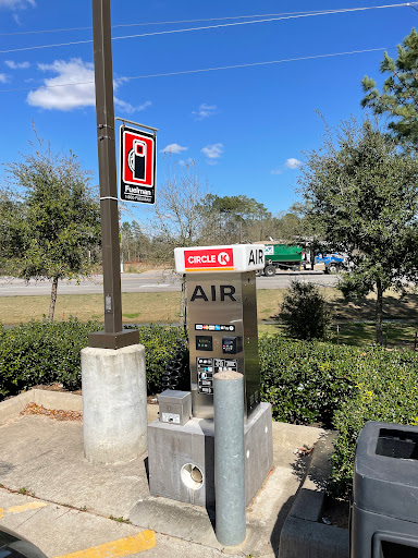 Convenience Store «Corner Store», reviews and photos, 1505 N Loop 336 E, Conroe, TX 77303, USA