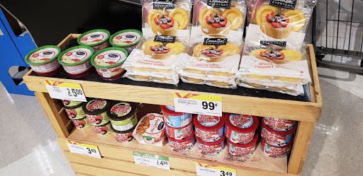 Supermarket «Shoppers Food & Pharmacy - Mondawmin», reviews and photos, 2000 Gwynns Falls Pkwy, Baltimore, MD 21216, USA