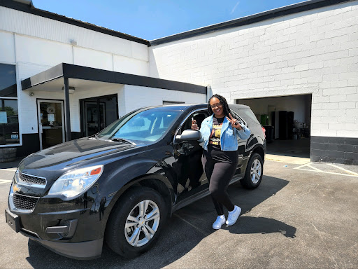 Used Car Dealer «DriveTime Used Cars», reviews and photos, 2225 N Dupont Hwy, New Castle, DE 19720, USA