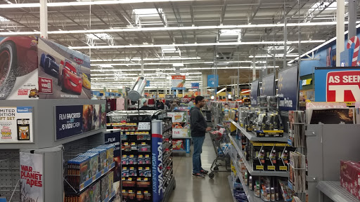 Discount Store «Walmart», reviews and photos, 21320 SW Langer Farms Pkwy, Sherwood, OR 97140, USA