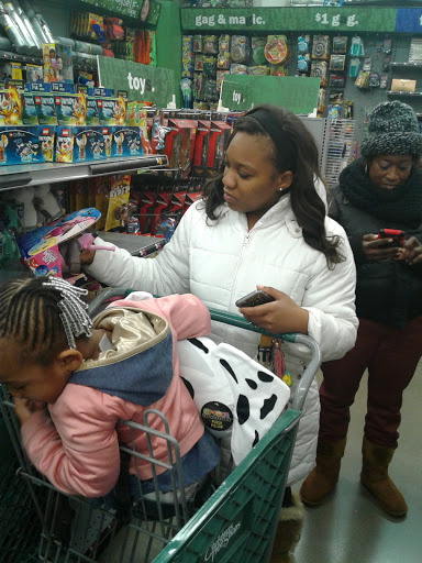 Variety Store «Five Below», reviews and photos, 8250 Kingsridge Road, Dayton, OH 45459, USA