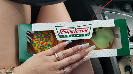 Bakery «Krispy Kreme Doughnuts», reviews and photos, 1419 Bienville Blvd, Ocean Springs, MS 39564, USA