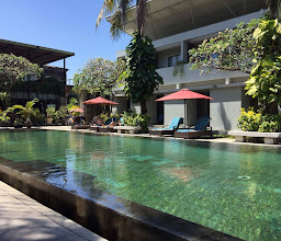 The Oasis Kuta Hotel photo