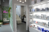Tres Jolie Medical Spa and Wellness Center - Photo 7 - Car repair in Chicago, IL, Chicago