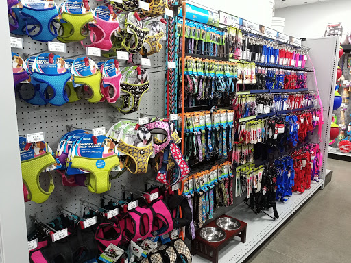 Pet Store «Carters Pet Mart», reviews and photos, 510 N Main St, Manteca, CA 95336, USA