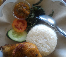 Ayam Goreng Pandanaran photo