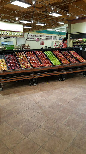 Supermarket «Price Chopper», reviews and photos, 56 Commons Dr, Derby, VT 05829, USA