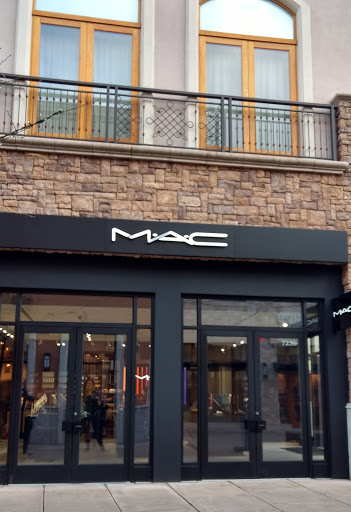 Cosmetics Store «MAC», reviews and photos, 7239 SW Bridgeport Rd, Portland, OR 97224, USA