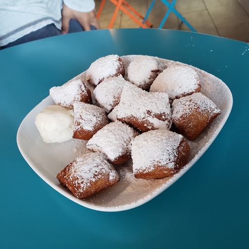 Bakery «Oui Desserts», reviews and photos, 3411 Kirby Dr, Houston, TX 77098, USA